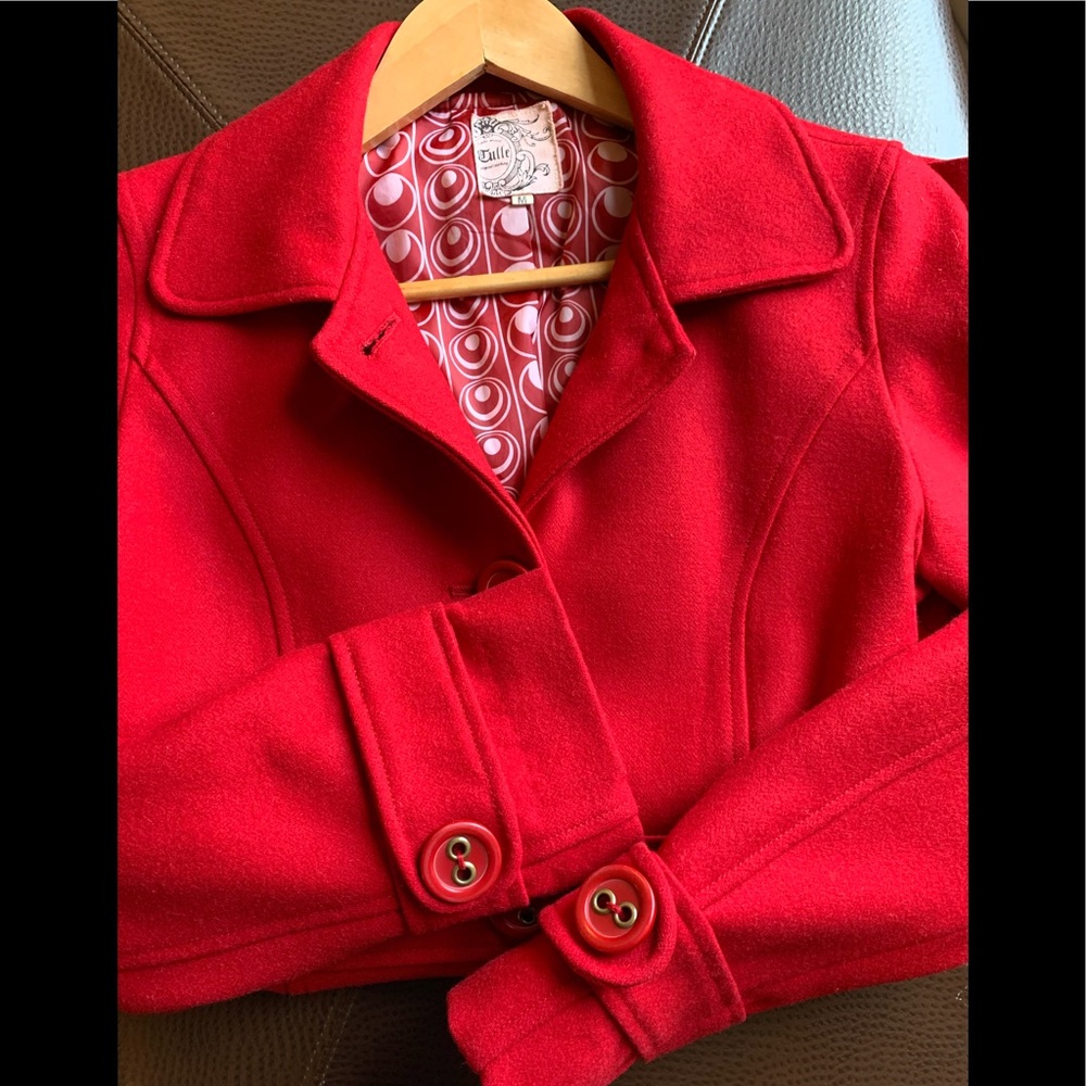 Coat - Picture 6 of 8